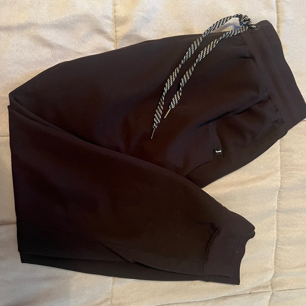 Women’s Jaanuu scrub set